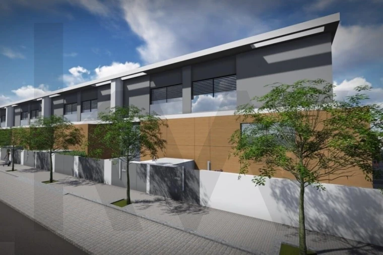 Moradia T3 para Venda em Aguas Santas Foto 2