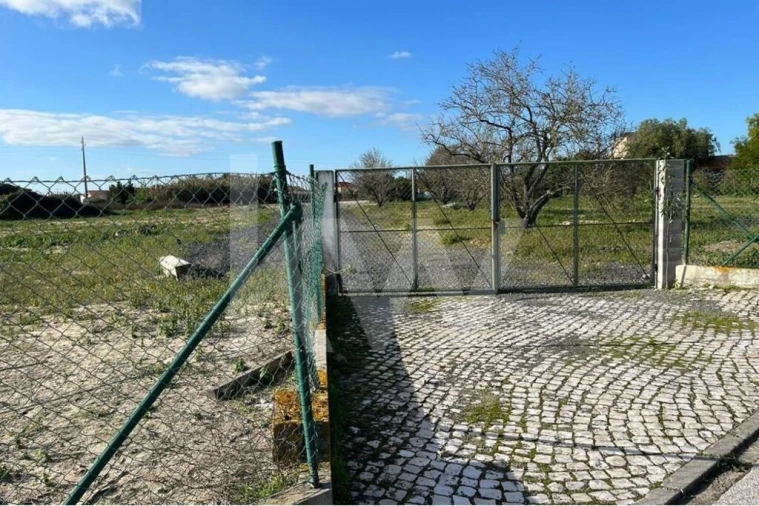Terreno para Venda em Samora Correia Foto 4