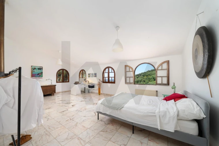 Quinta T3 para Venda em Monchique Foto 33