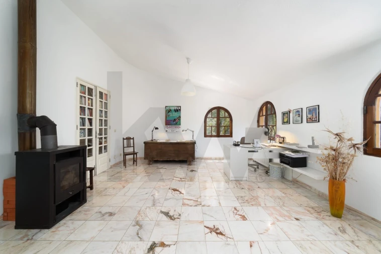 Quinta T3 para Venda em Monchique Foto 35