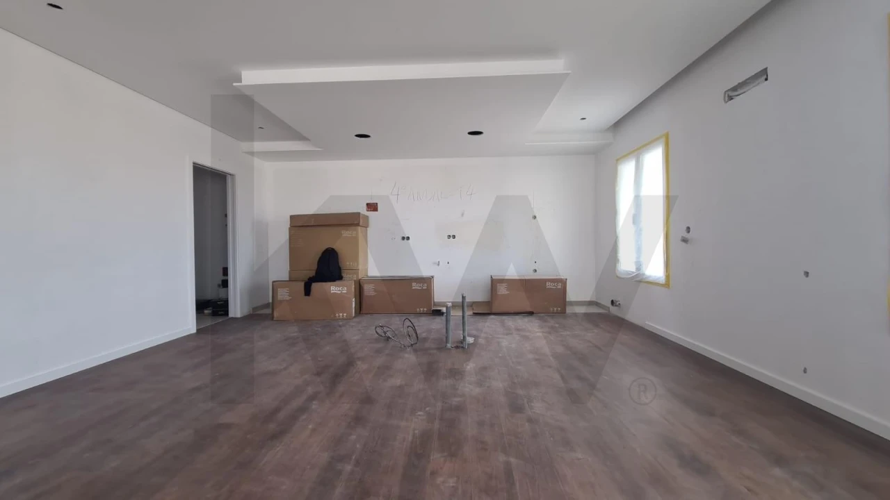 Apartamento T3 para Venda em Marinha Grande Foto 3