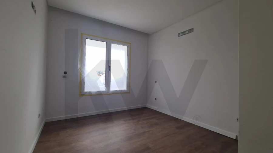 Apartamento T3 para Venda em Marinha Grande Foto 4