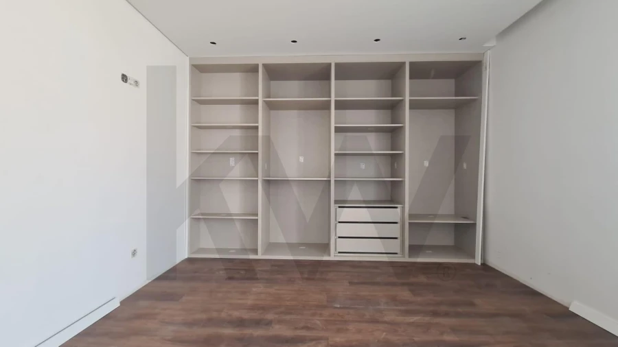 Apartamento T3 para Venda em Marinha Grande Foto 8