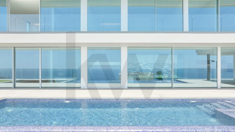 Moradia T4 para Venda em Funchal (Santa Maria Maior) Foto 76