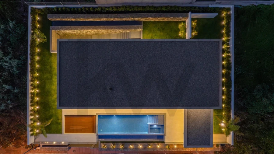 Moradia T4 para Venda em Funchal (Santa Maria Maior) Foto 93