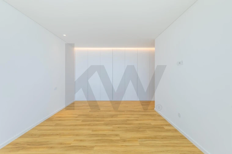 Moradia T4 para Venda em Funchal (Santa Maria Maior) Foto 36