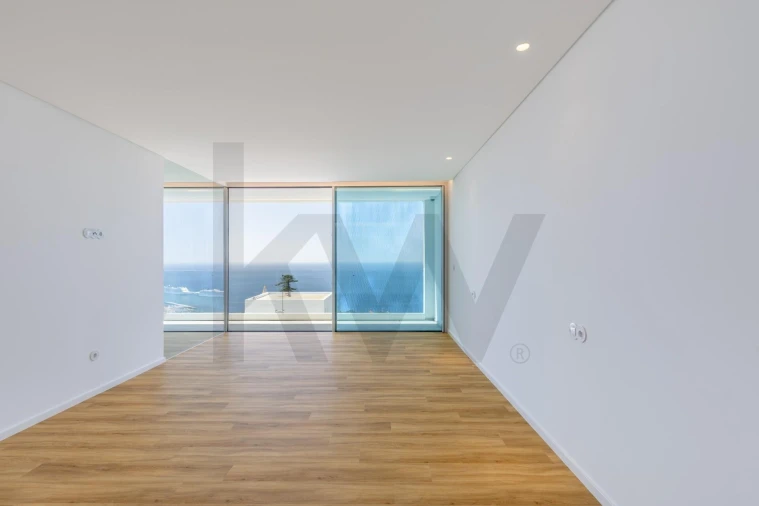 Moradia T4 para Venda em Funchal (Santa Maria Maior) Foto 51