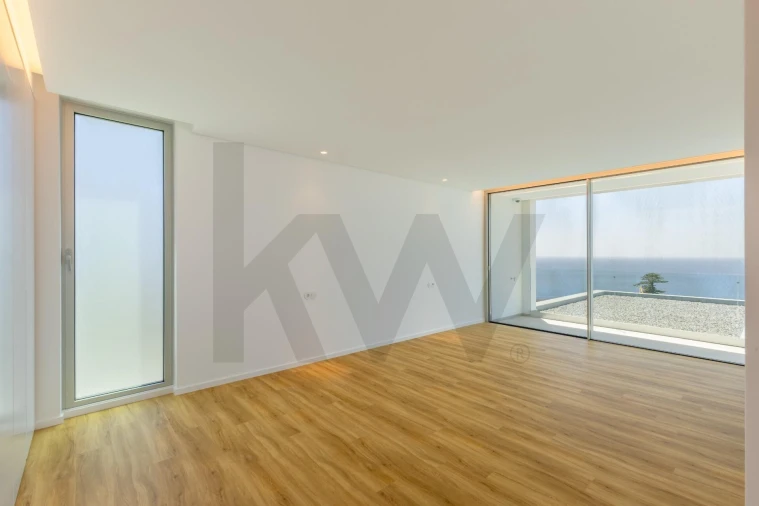 Moradia T4 para Venda em Funchal (Santa Maria Maior) Foto 61