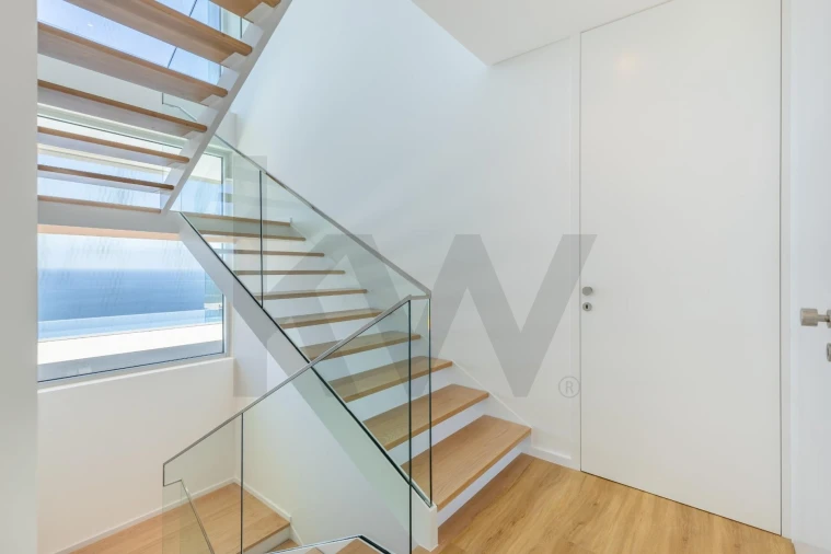 Moradia T4 para Venda em Funchal (Santa Maria Maior) Foto 16