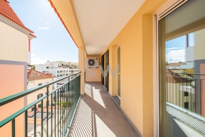 Apartamento T3 para Venda em Funchal (Se)