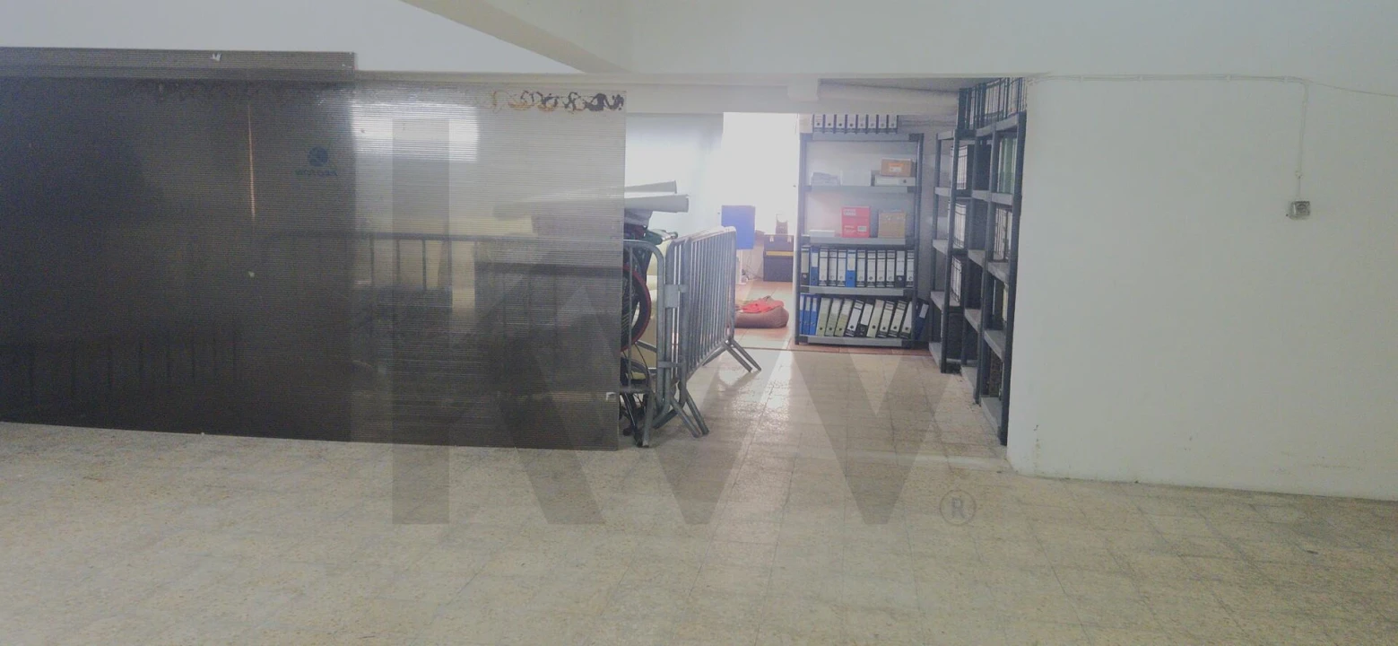 Armazém para Arrendamento em Algés, Linda-A-Velha e Cruz Quebrada-Dafundo Foto 11