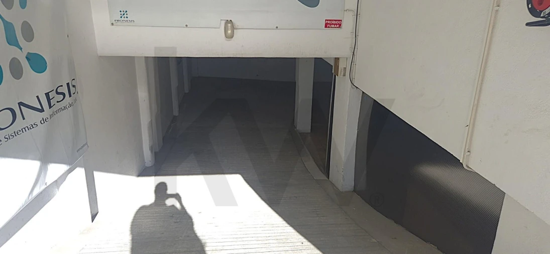 Armazém para Arrendamento em Algés, Linda-A-Velha e Cruz Quebrada-Dafundo Foto 7