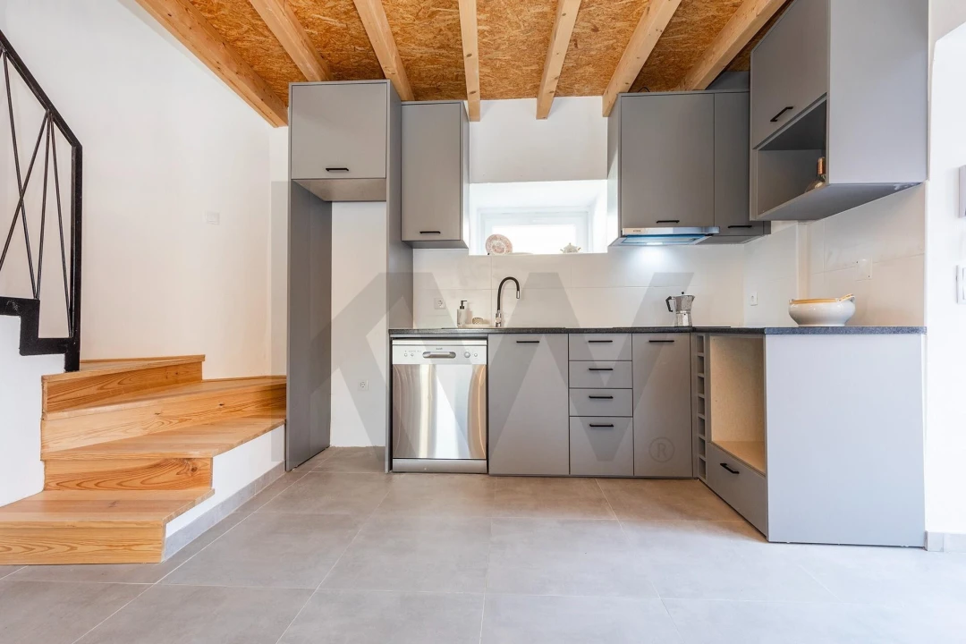 Moradia T2 para Venda em Almargem do Bispo, Pêro Pinheiro e Montelavar Foto 9