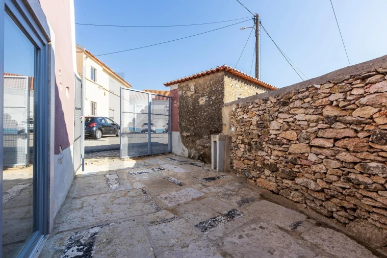 Moradia T2 para Venda em Almargem do Bispo, Pêro Pinheiro e Montelavar Foto 27