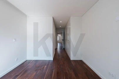 Apartamento T3 para Venda em Mafamude e Vilar do Paraíso