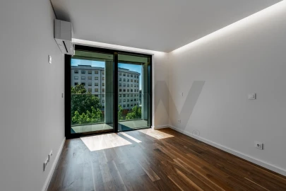 Apartamento T3 para Venda em Mafamude e Vilar do Paraíso