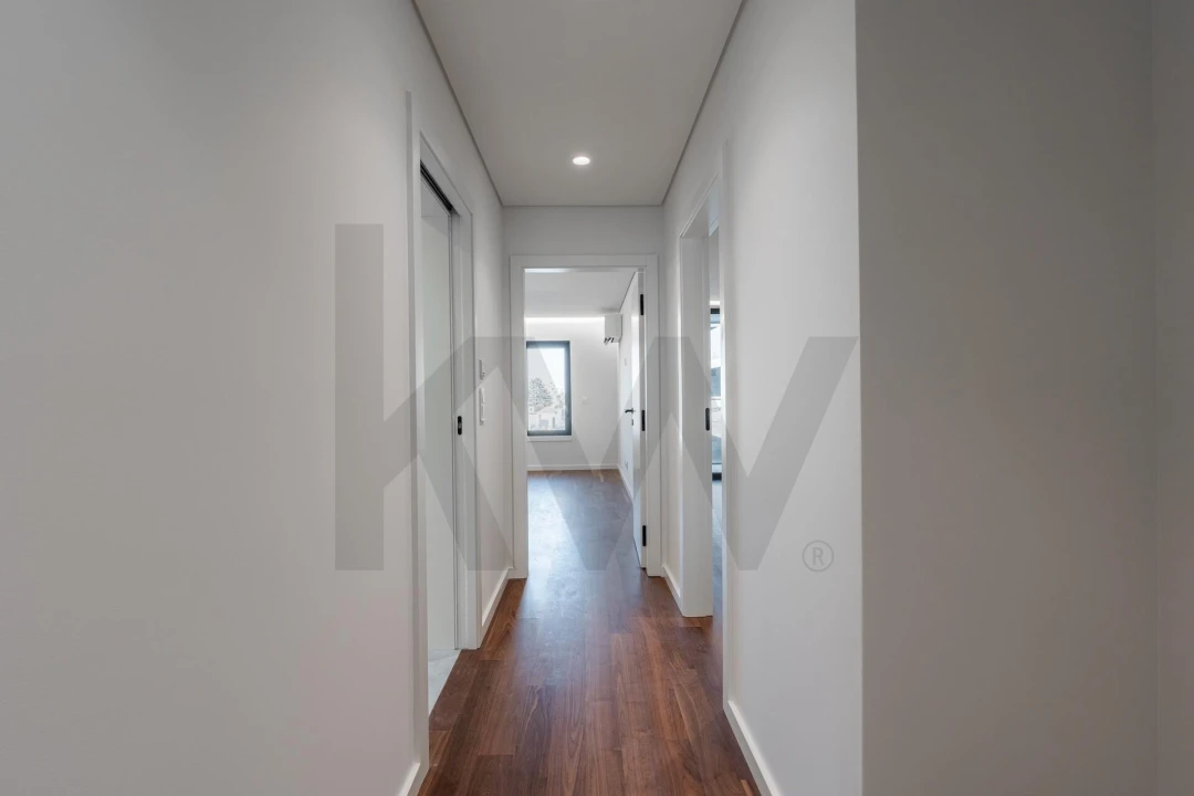 Apartamento T3 para Venda em Mafamude e Vilar do Paraíso Foto 25