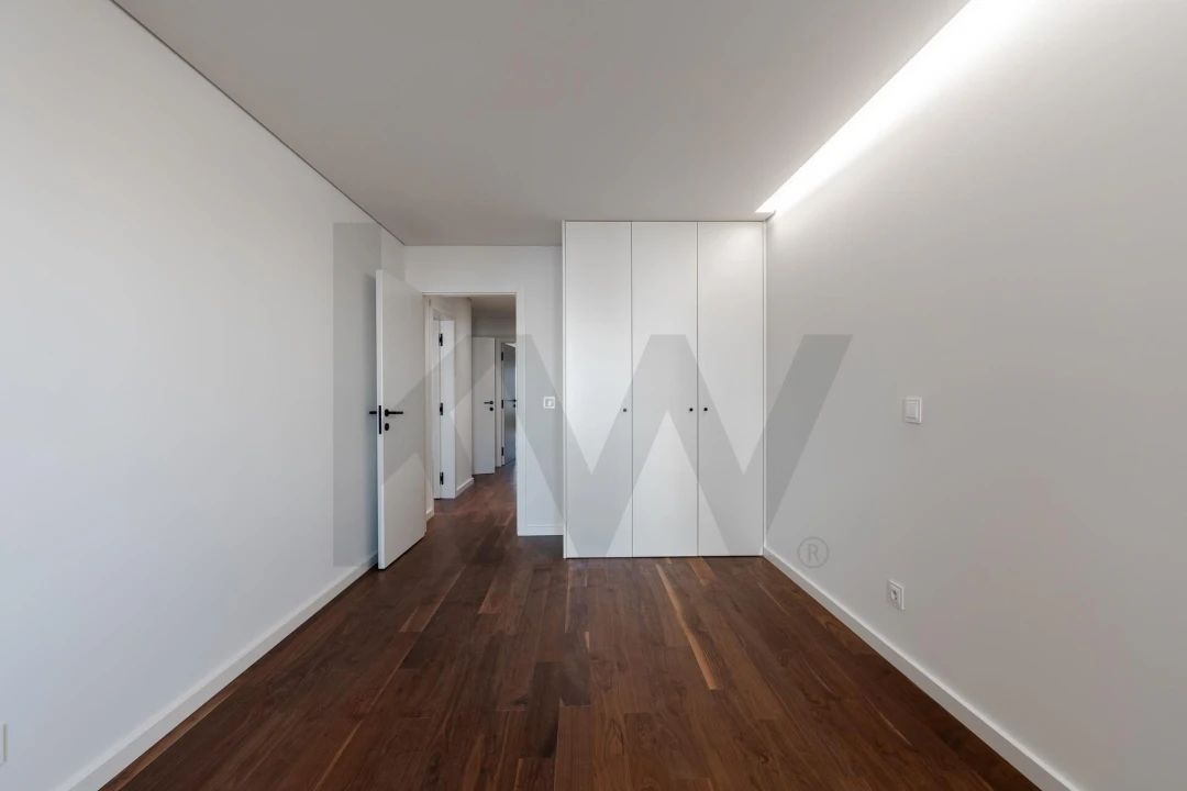 Apartamento T3 para Venda em Mafamude e Vilar do Paraíso Foto 28
