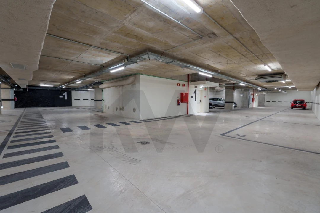 Apartamento T3 para Venda em Mafamude e Vilar do Paraíso Foto 32