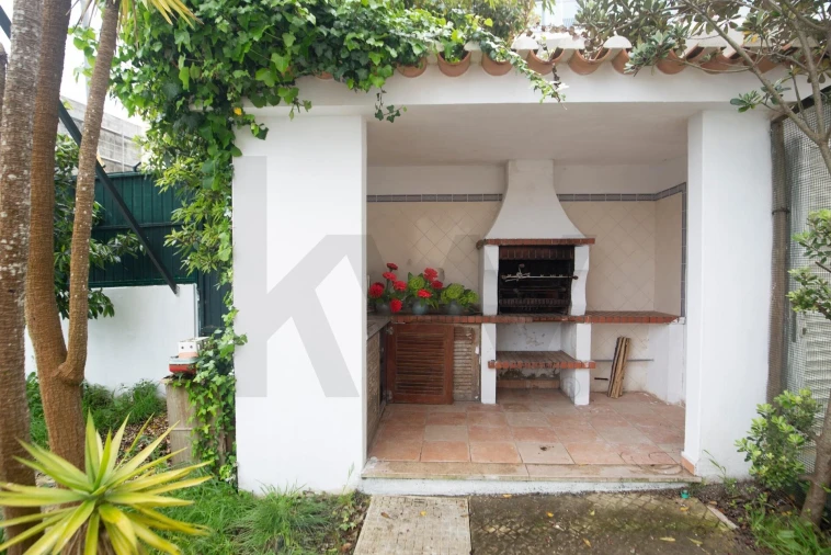 Moradia T5 para Venda em Ericeira Foto 3
