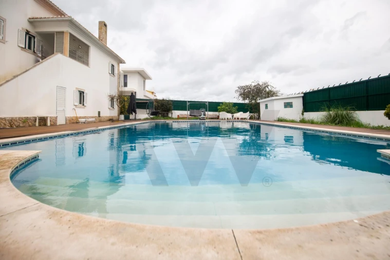 Moradia T5 para Venda em Ericeira Foto 2