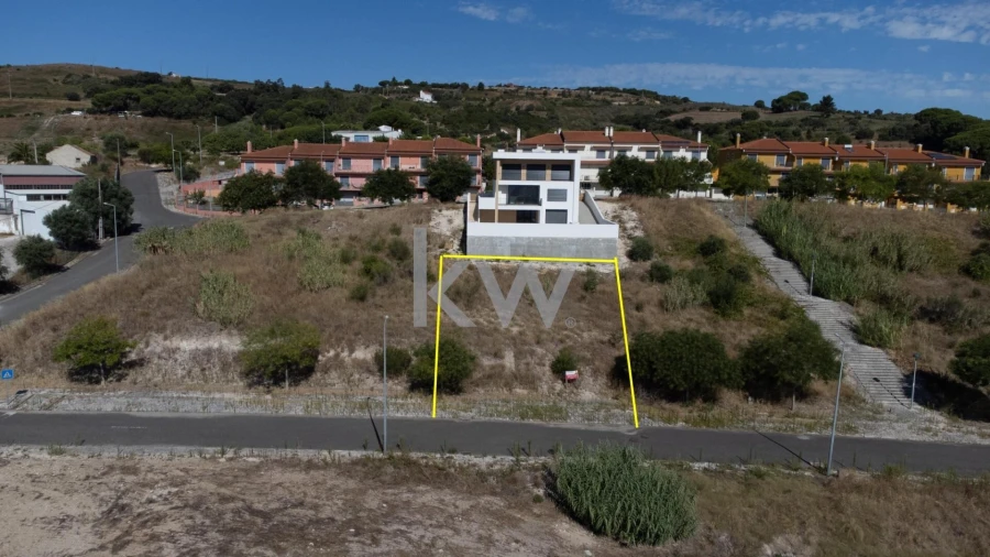 Terreno para Venda em Alenquer (Santo Estêvão e Triana) Foto 1