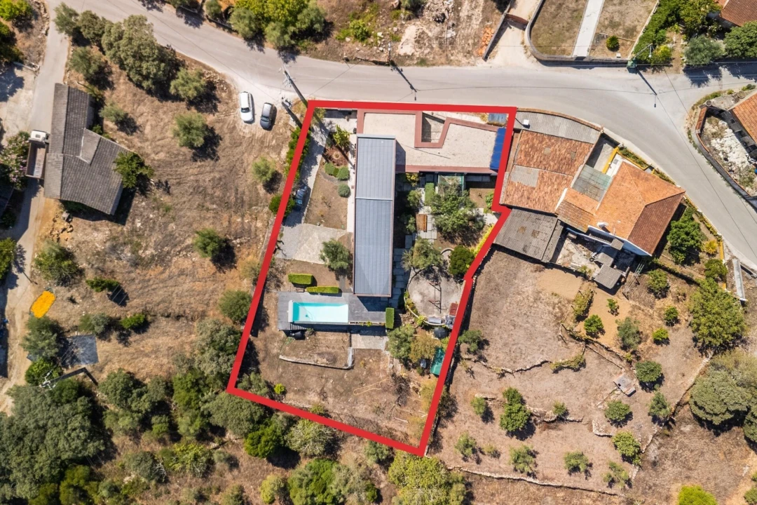 Moradia T4 para Venda em Atouguia Foto 8