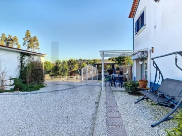 Moradia T3 para Venda em Santa Maria, São Pedro e Sobral da Lagoa