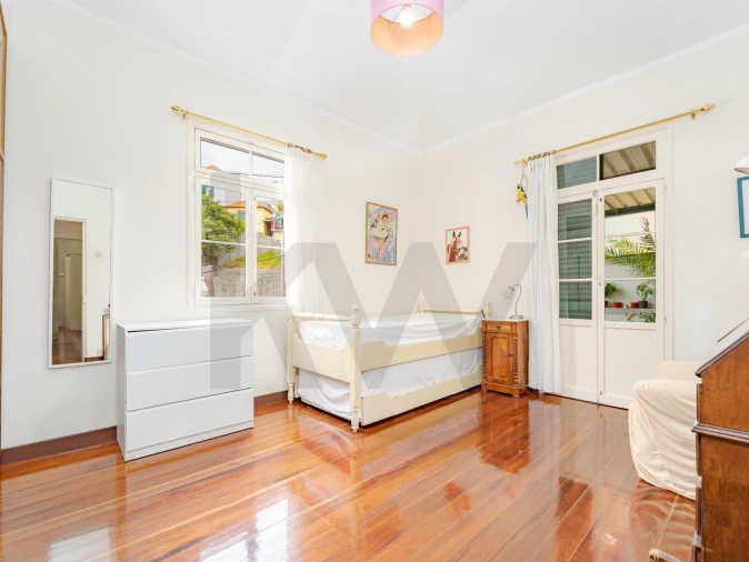 Moradia T4 para Venda em Funchal (Santa Maria Maior) Foto 26