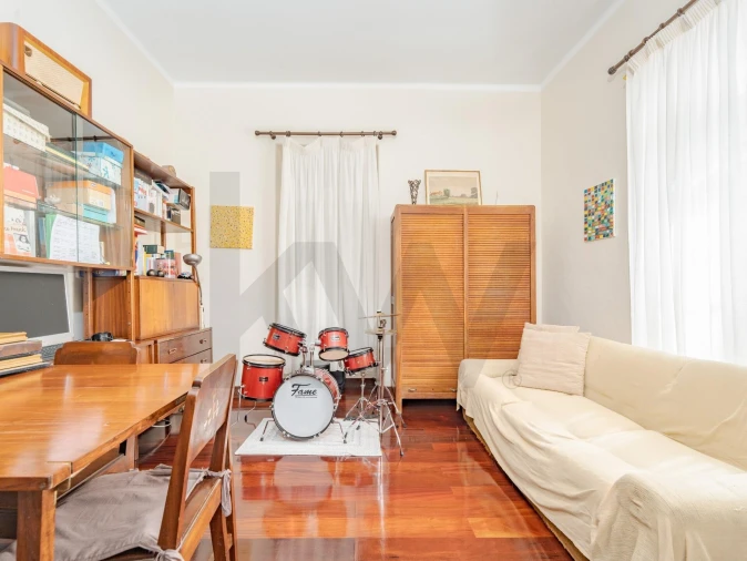 Moradia T4 para Venda em Funchal (Santa Maria Maior) Foto 12