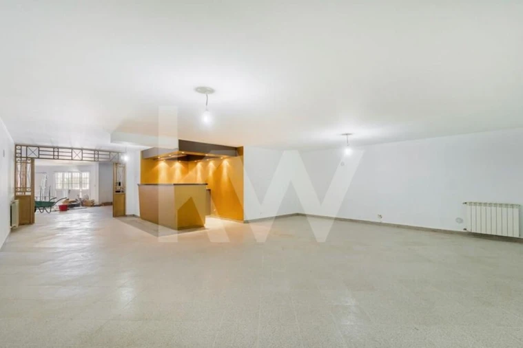 Moradia T5 para Venda em Colares Foto 30