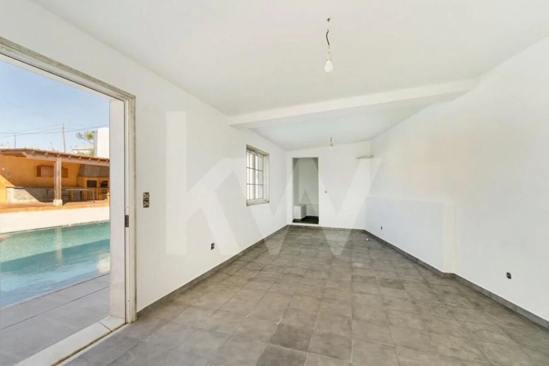 Moradia T5 para Venda em Colares Foto 35