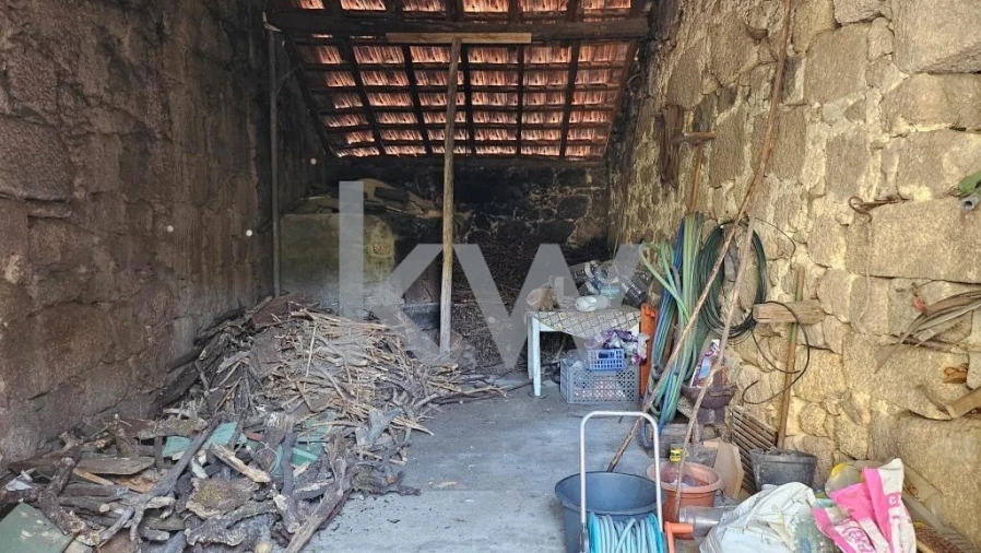 Quinta T8 para Venda em Santiago de Besteiros Foto 14