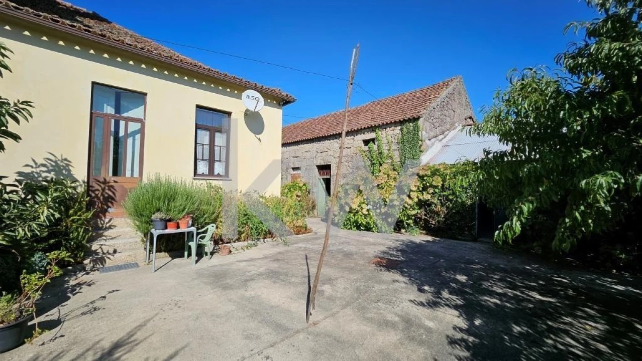 Quinta T8 para Venda em Santiago de Besteiros Foto 3