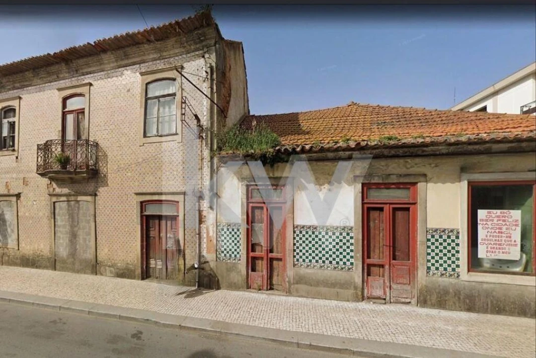 Moradia T3 para Venda em Ovar, São João, Arada e São Vicente de Pereira Jusã Foto 1