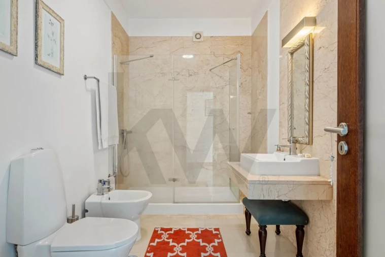 Moradia T3 para Venda em Caniço Foto 35