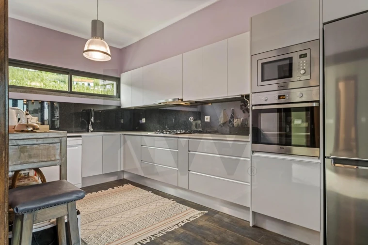 Moradia T3 para Venda em Caniço Foto 10