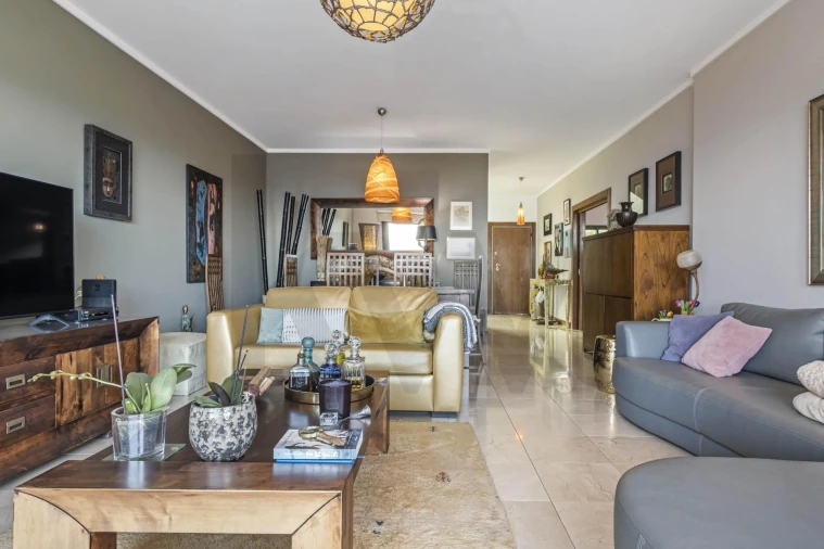 Moradia T3 para Venda em Caniço Foto 4