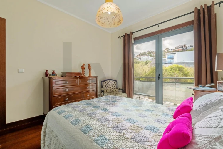 Moradia T3 para Venda em Caniço Foto 30