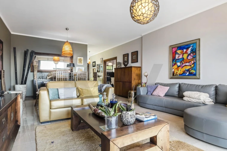 Moradia T3 para Venda em Caniço Foto 5