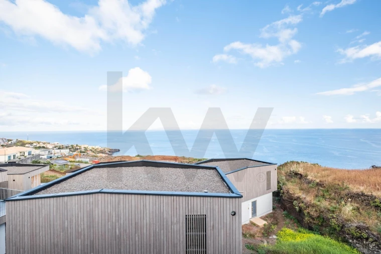 Moradia T3 para Venda em Caniço Foto 29