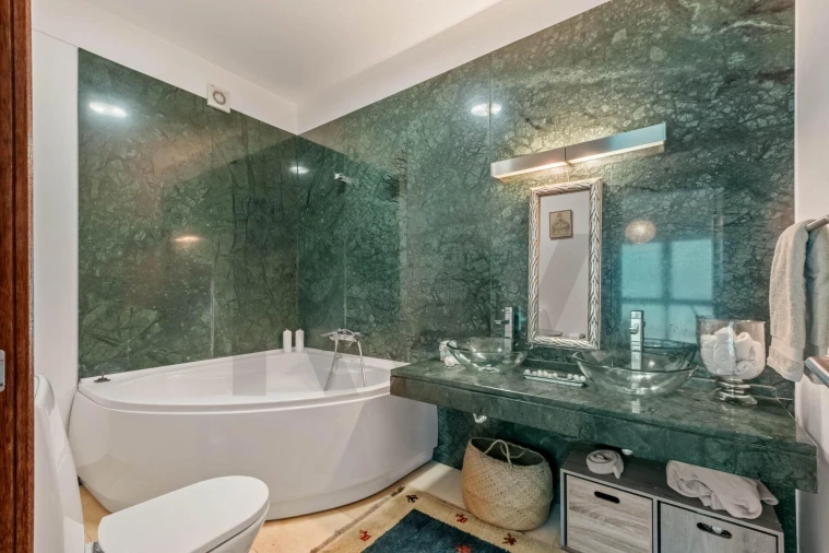 Moradia T3 para Venda em Caniço Foto 26