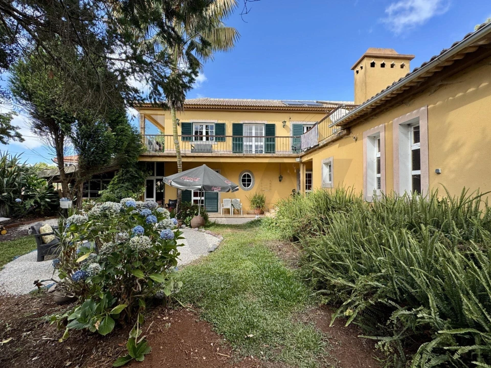 Moradia T4 para Venda em Prazeres Foto 28