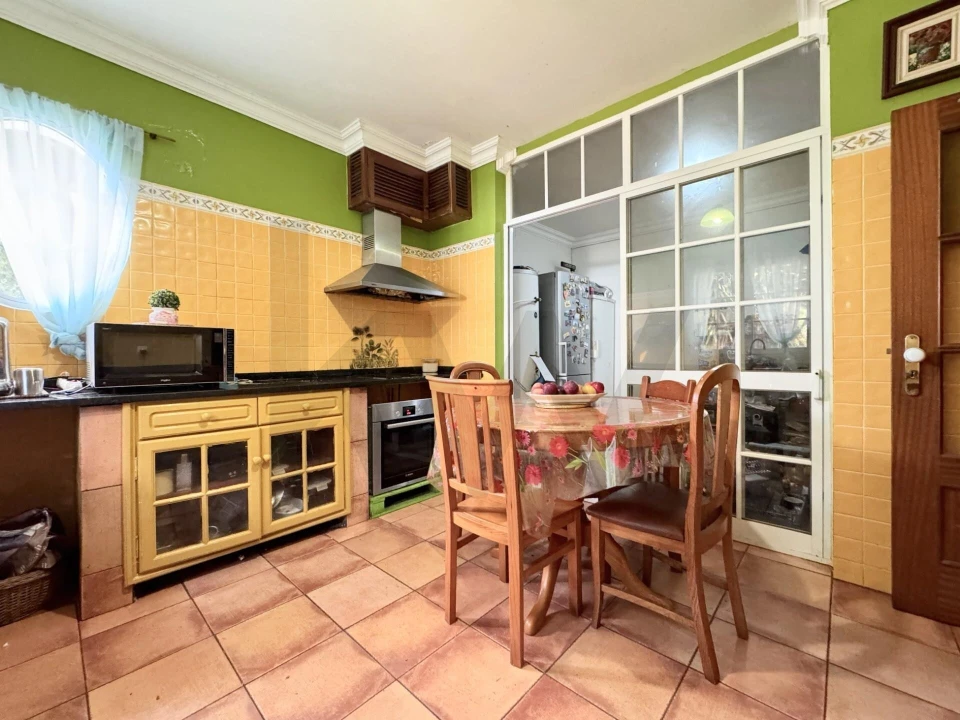 Moradia T4 para Venda em Prazeres Foto 21