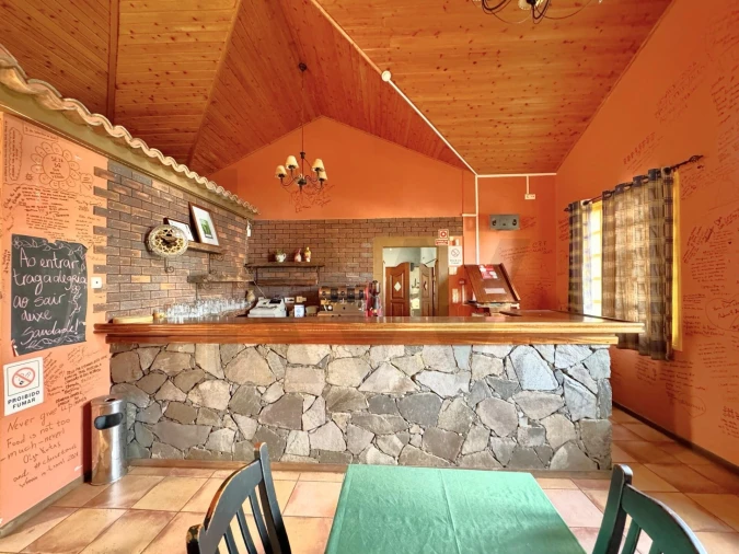 Moradia T4 para Venda em Prazeres Foto 32