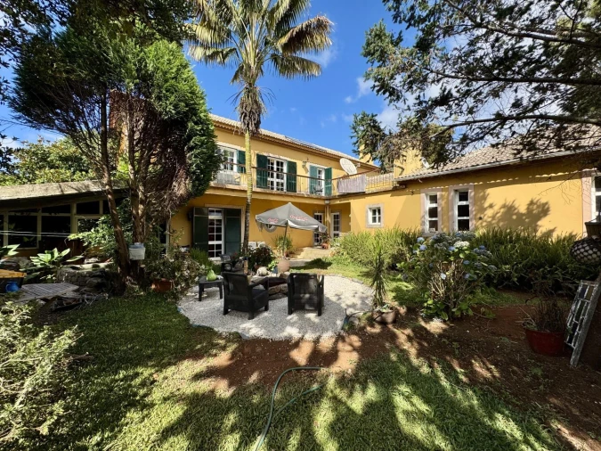 Moradia T4 para Venda em Prazeres Foto 29