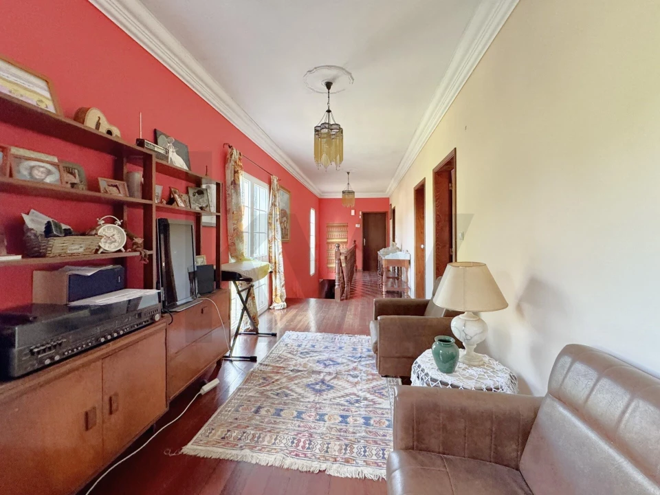 Moradia T4 para Venda em Prazeres Foto 10