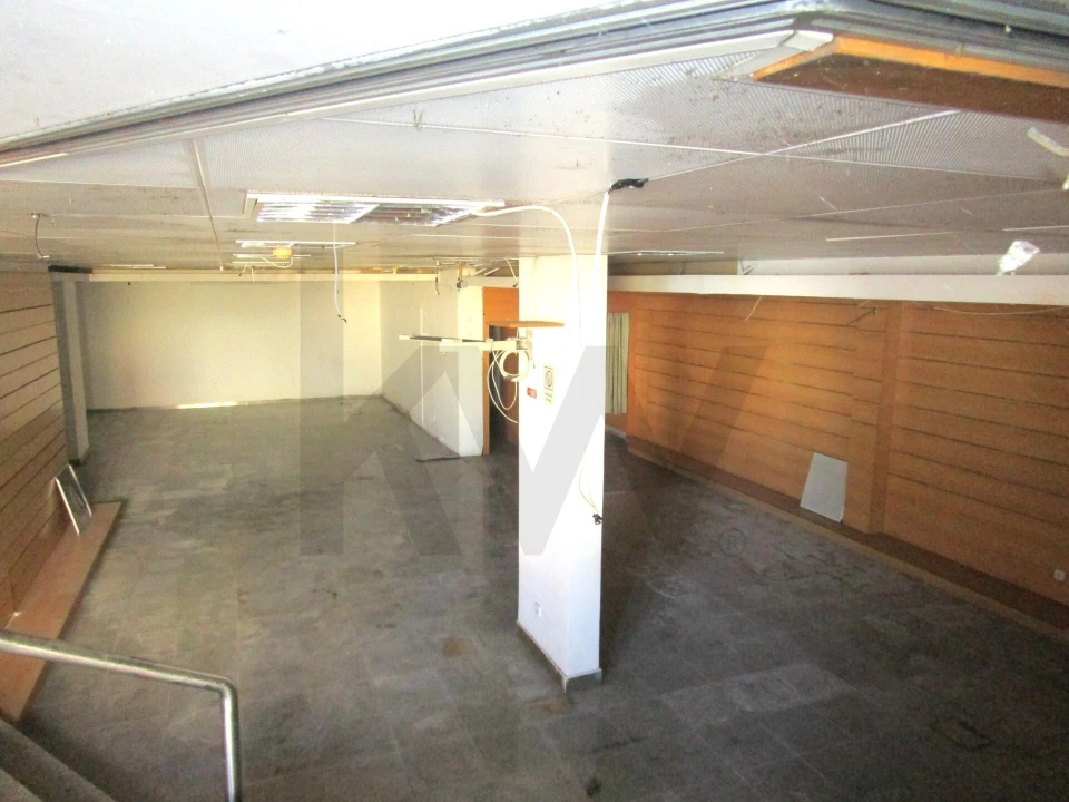 Loja para Venda em São João das Lampas e Terrugem Foto 16