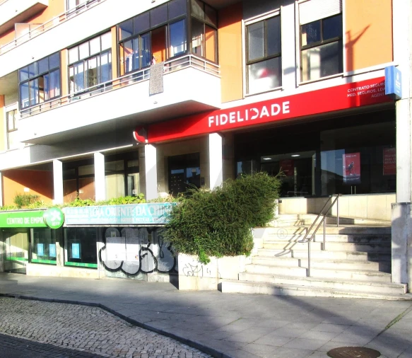 Loja para Venda em São João das Lampas e Terrugem Foto 1