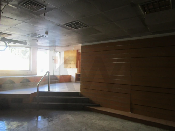 Loja para Venda em São João das Lampas e Terrugem Foto 11